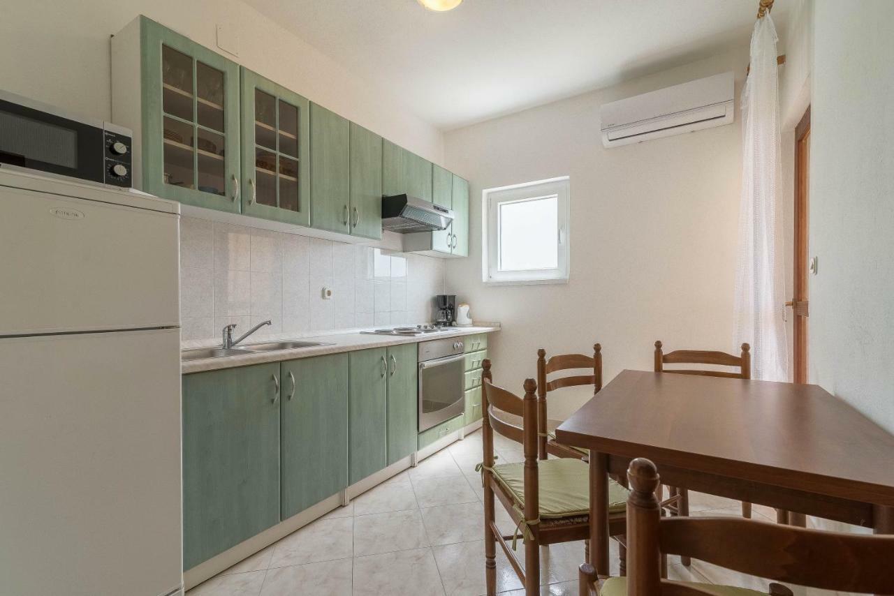 Apartman Burcul Sukošan Exterior foto